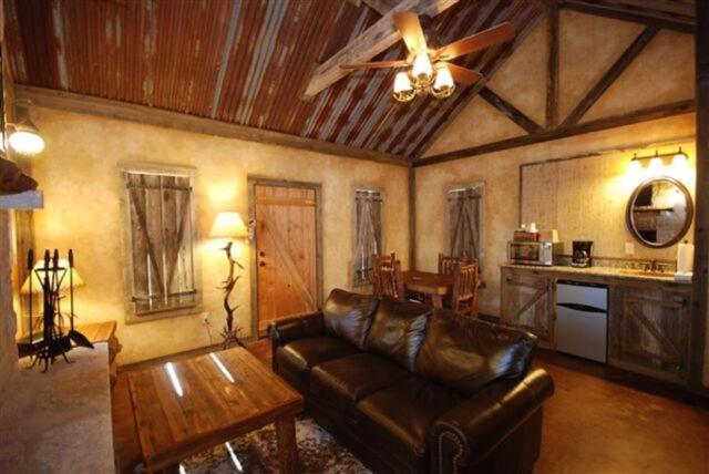 Country Inn Cottages Fredericksburg Esterno foto