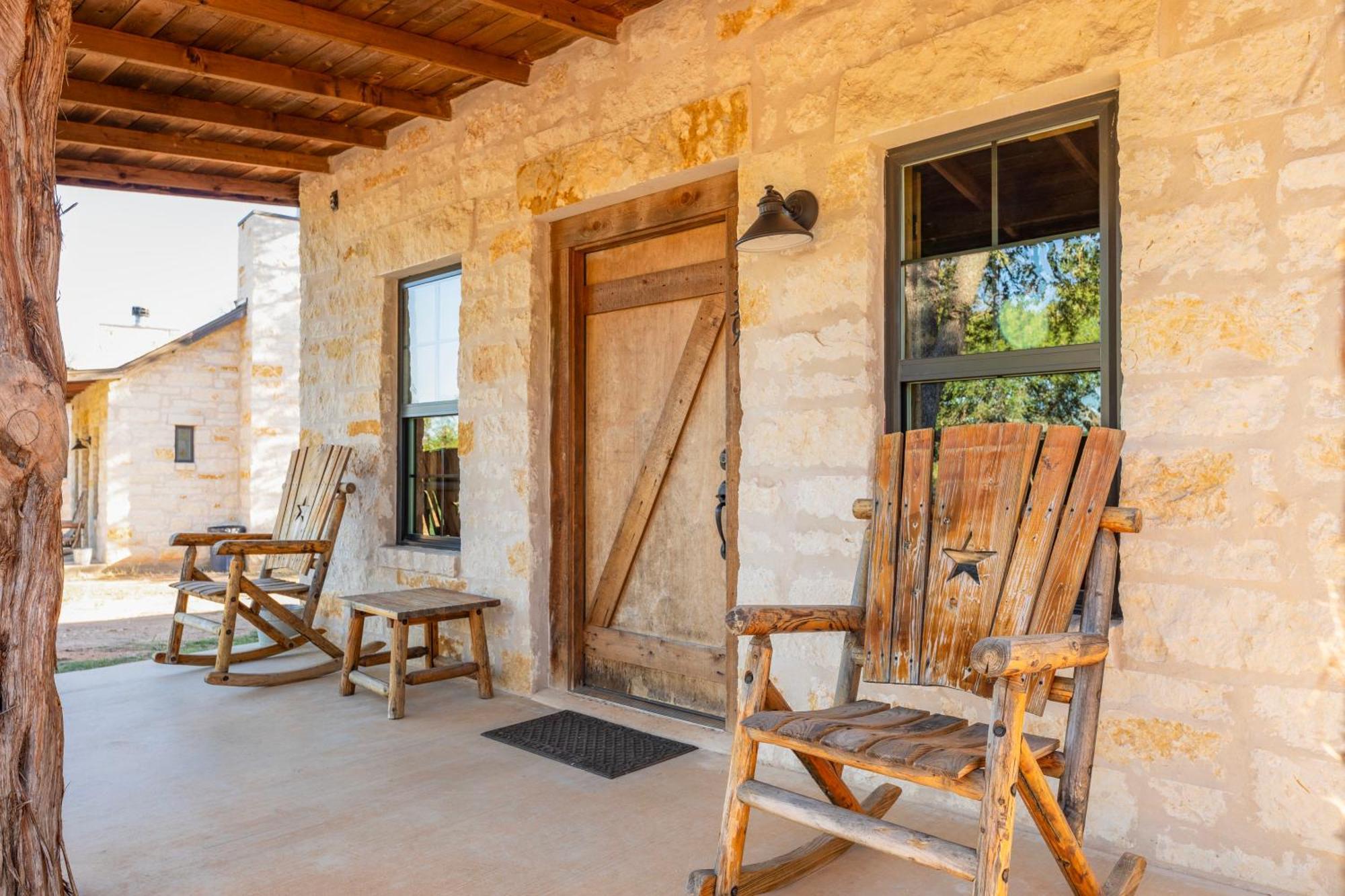 Country Inn Cottages Fredericksburg Esterno foto
